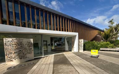 [Library Tour] Birkenhead Library 
