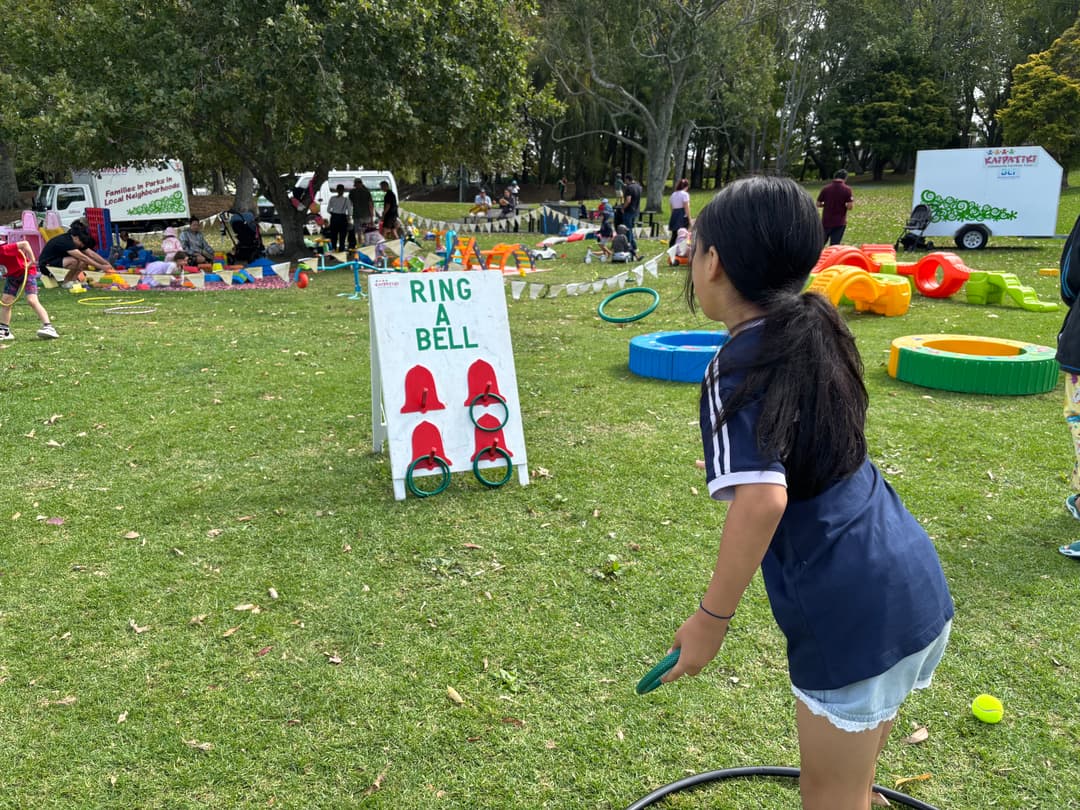 Families in Parks — Summer Fun — photo 4